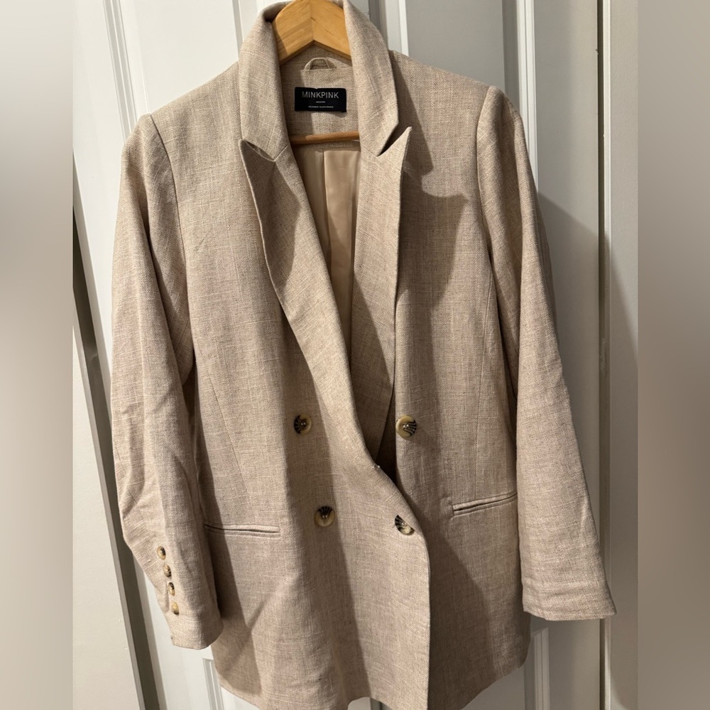 MINKPINK Cream Woven oversized blazer
